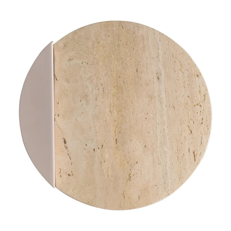 Table d'appoint en forme de C de 50 cm | Plateau en marbre beige naturel et pied en acier | Style moderne du milieu du siècle